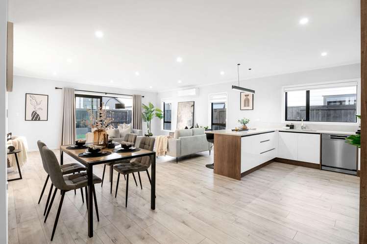 11 Gosset Avenue Chartwell_5