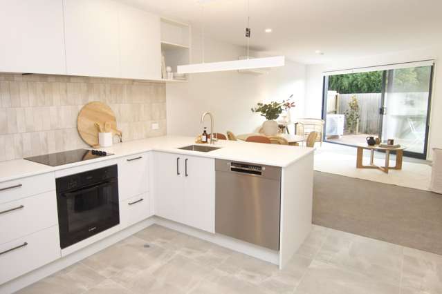 4/133 Blighs Road Strowan_2