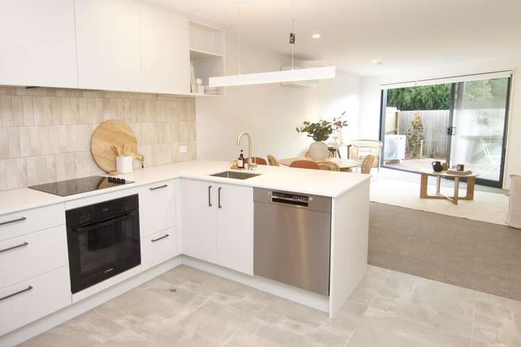 4/133 Blighs Road Strowan_2