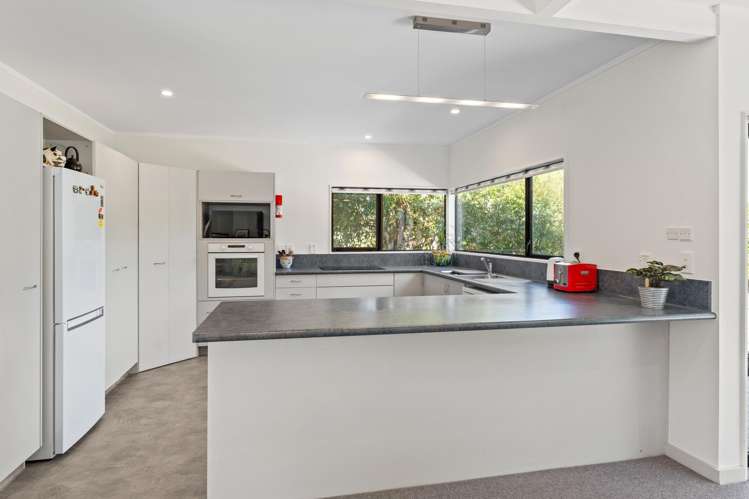 35 Oriwa Crescent Otaki_6