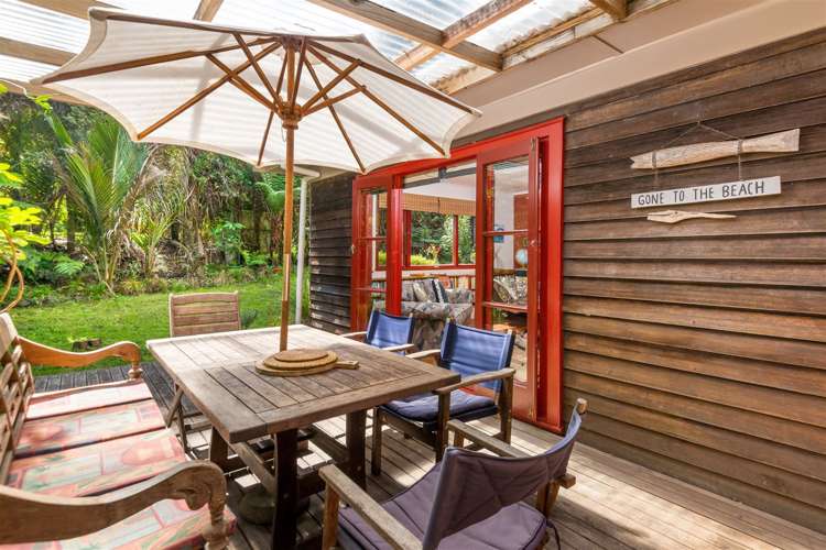 12 York Road Titirangi_15