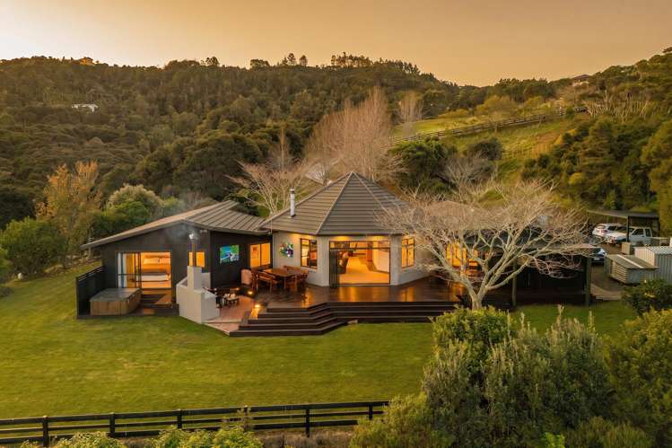 16 Tarapatiki Drive Whitianga_6