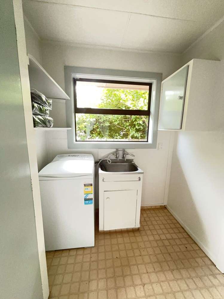 10 Oakhurst Place Russley_20