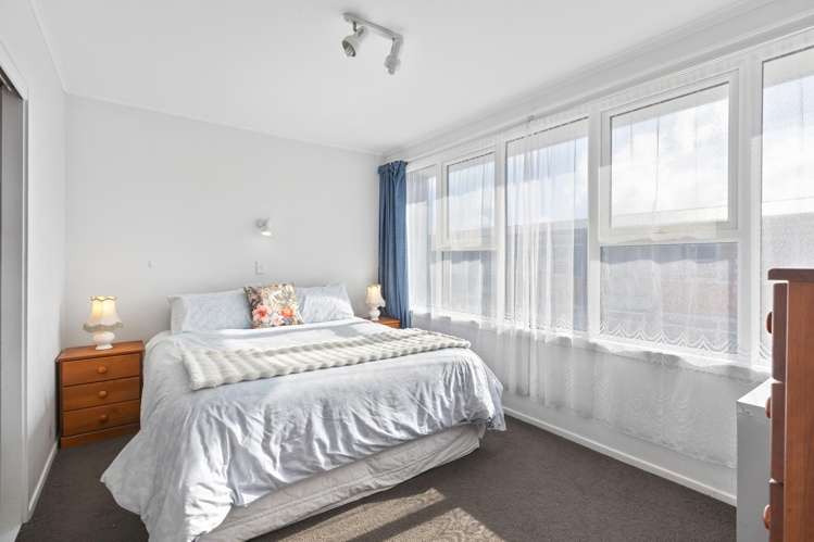 5/55 Apu Crescent Lyall Bay_4
