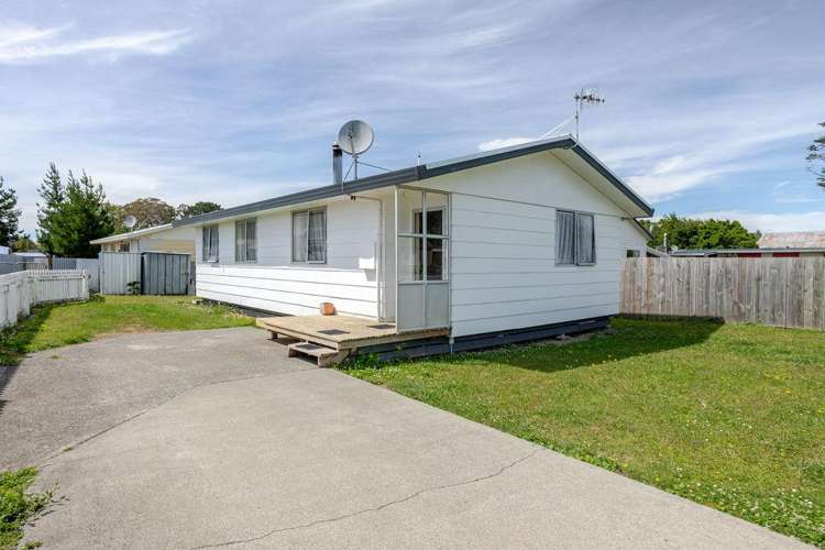 12A Carlson Street Dannevirke_13