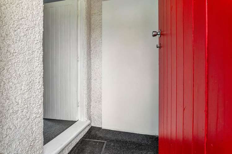 49 High Street Eltham_18