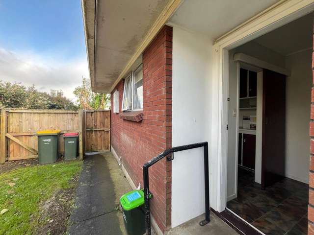 1/7 Seakens Way Glen Eden_2