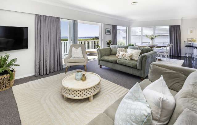 129 Bleakhouse Road Mellons Bay_3