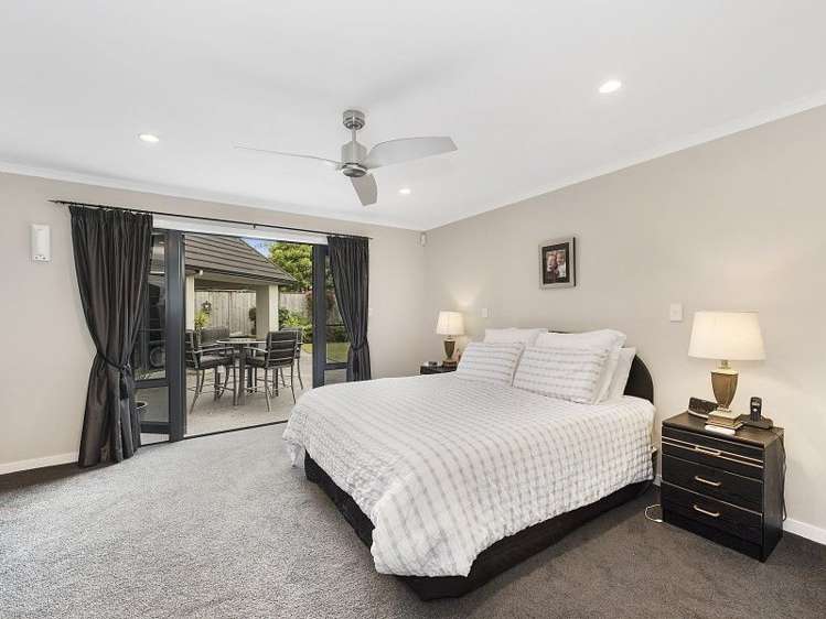 101 Huntington Drive Huntington_5