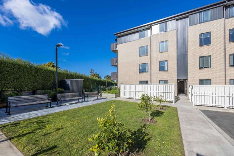 304/20B Alfriston Road Manurewa_8