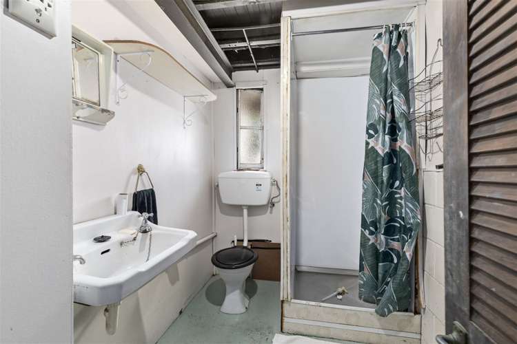 399 Wairau Road Totara Vale_17