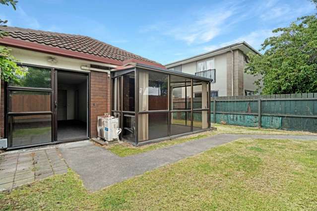 2/218 Lincoln Road Addington_1