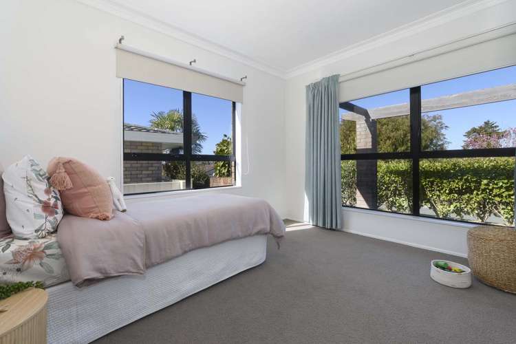 33 Heron Avenue East Matua_14