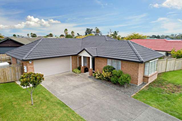 80 Burswood Drive Pakuranga Heights_1