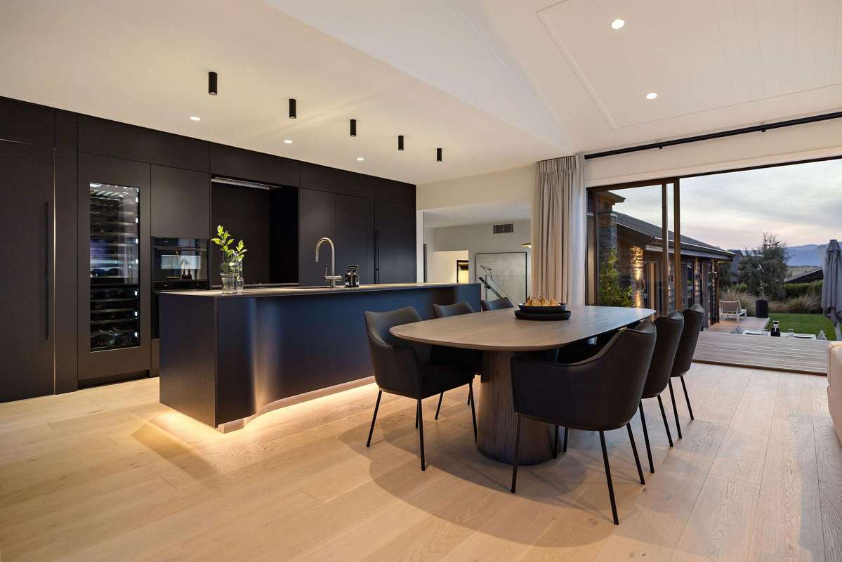 6 Jacks Point Rise_4