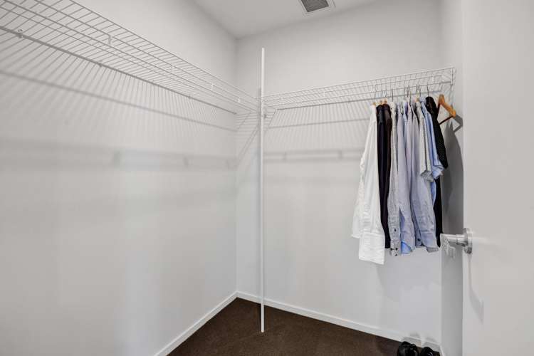 16 Jules Crescent Bell Block_17