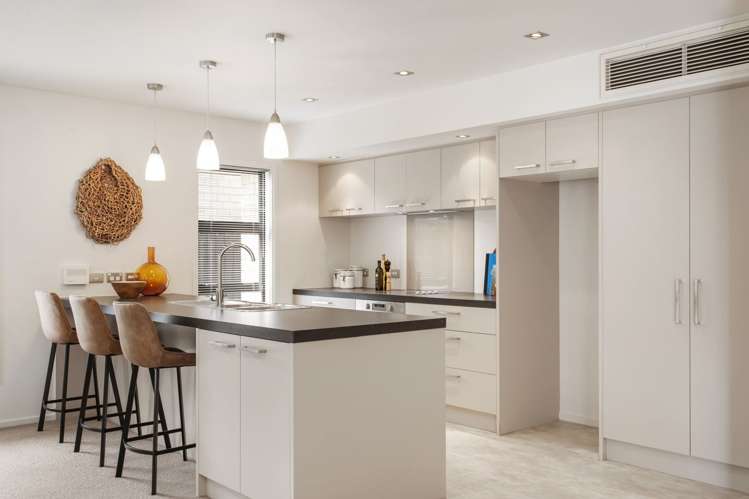 11 The Wickets Hillmorton_4