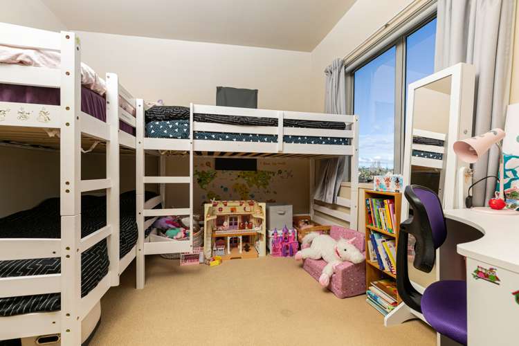 14/3 Riverside Road Orewa_16