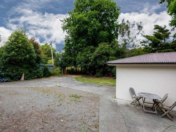 36 Ongo Road Hunterville_23