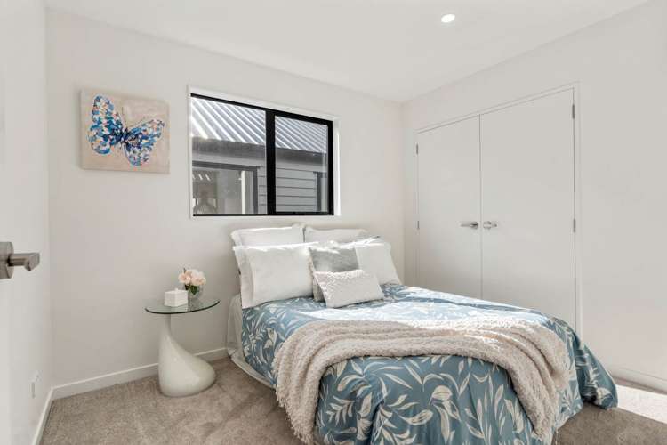 15 Bronzewater Drive Silverdale_9