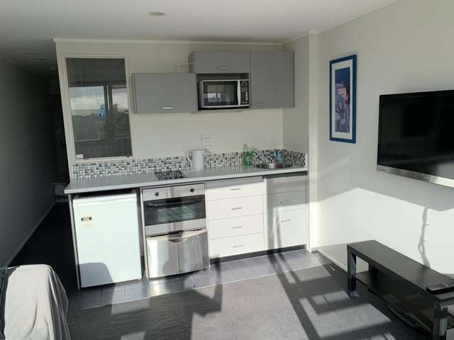 602/72 Nelson Street Auckland Central_1
