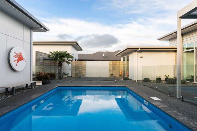 1 Charteris Rise Riverdale_7