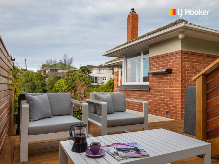 92 Easther Crescent Kew_17