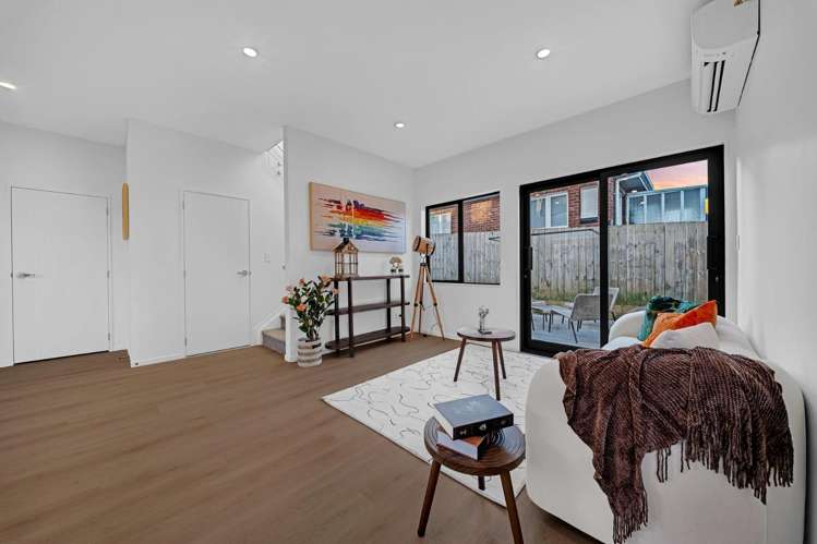5A Pinewood Street Avondale_14