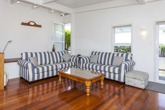 10 Harbour Lights Terrace Whitianga_4