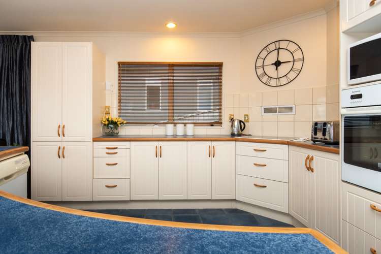 117 Iona Road Havelock North_4