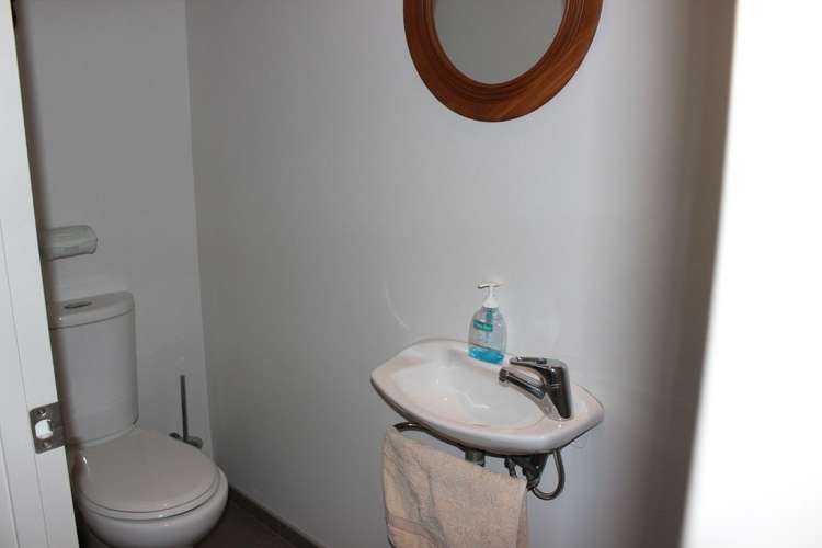 156 Sands Crescent Matarangi_12