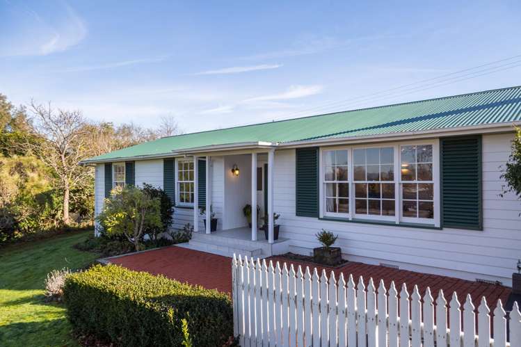 69 Hillcrest Street Solway_1