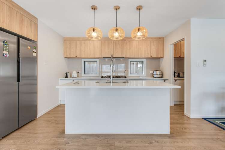 23a Wylie Avenue Sunnynook_6