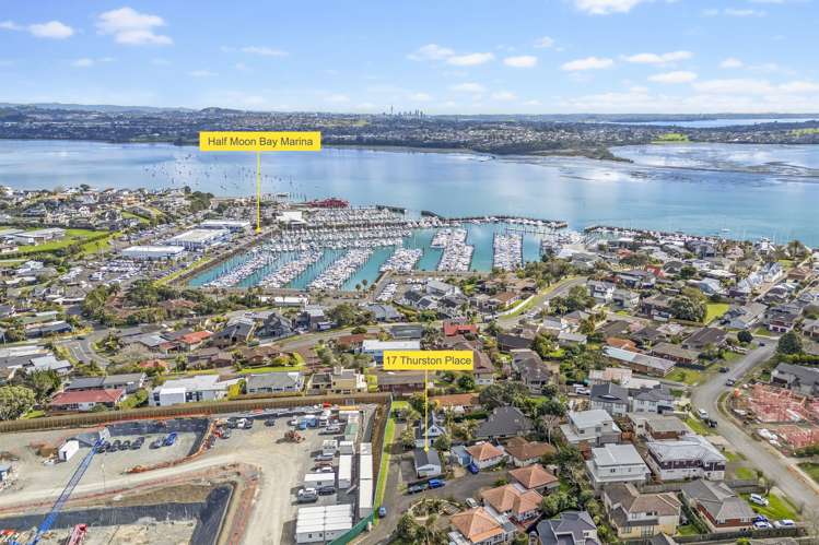 17 Thurston Place Bucklands Beach_15