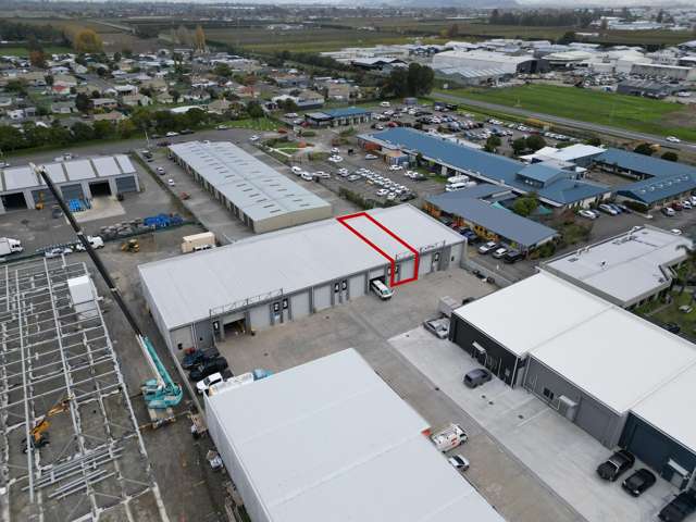 107sqm Industrial unit