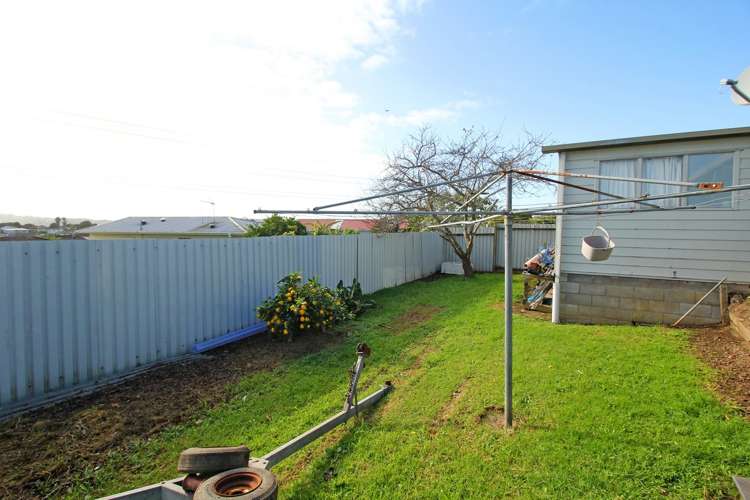 122 Boundary Road Clover Park_14