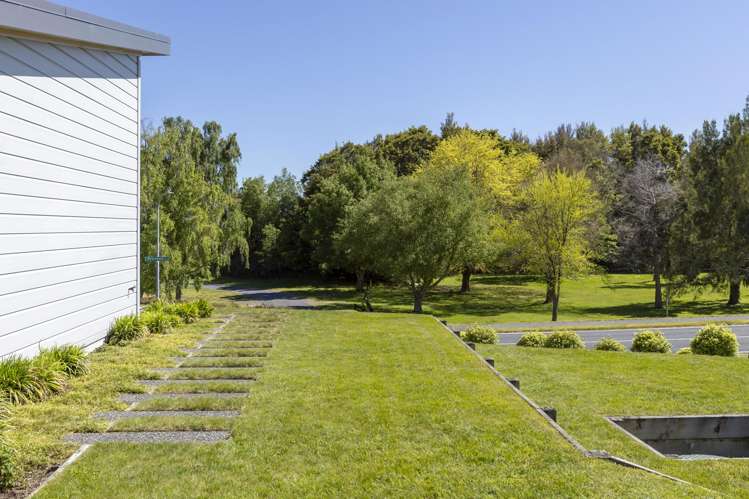 2 Paulines Way Wharewaka_37