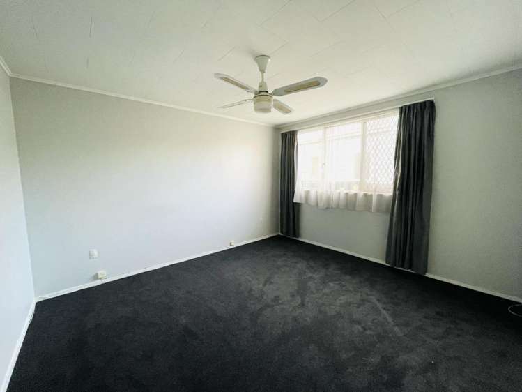 2/801 Hastings Street North 10490_3