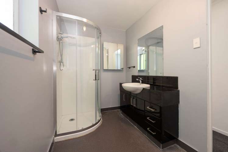 15a Woodglen Road Glen Eden_10
