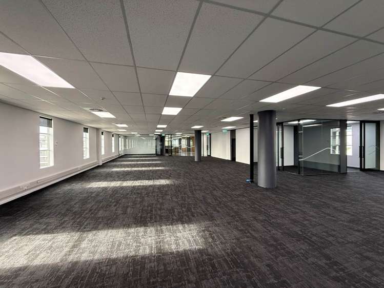 235 Broadway_0