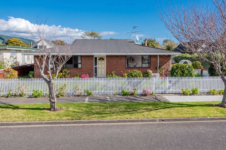 46 Belvedere Avenue Waikanae_1