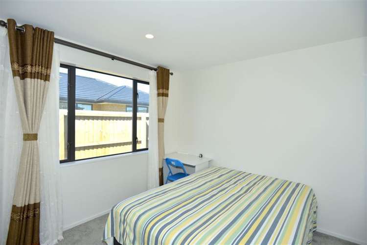 38 Platinum Drive Wigram_9