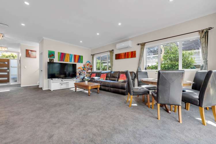 17 Ballindrait Drive Flat Bush_10