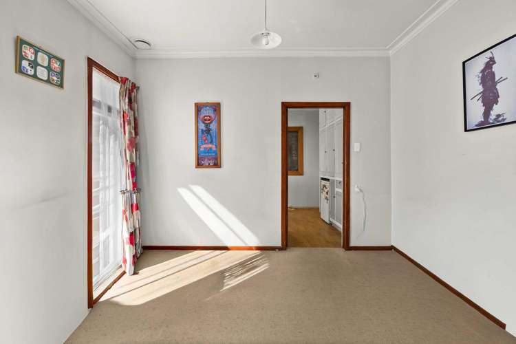 812 Lyell Street Akina_6