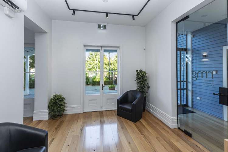 290 Montreal Street City Centre_4