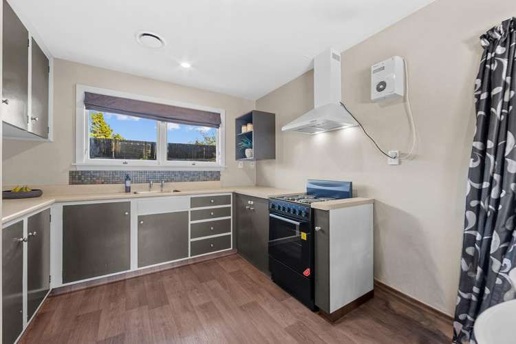 2/4 Kyeburn Place Avonhead_3