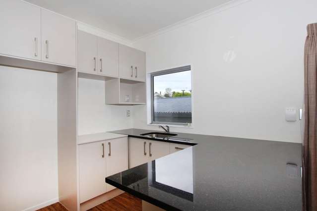 49B Gossamer Drive Pakuranga Heights_3