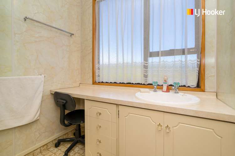 15 Bryant Street Kenmure_16