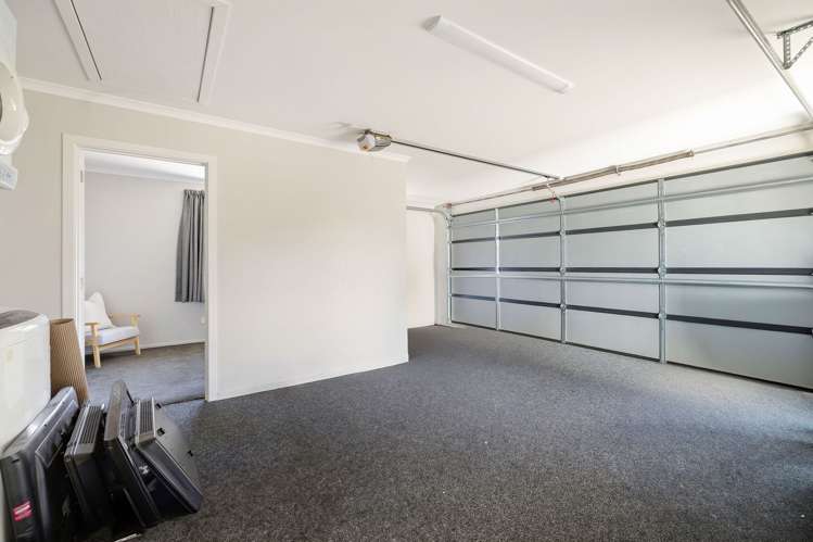 37 Peterley Road Lower Shotover_32