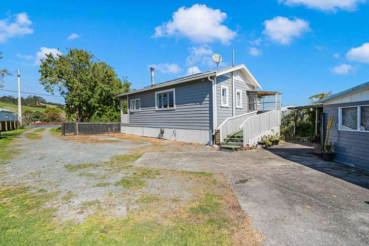 49 Valley Road Hikurangi_13